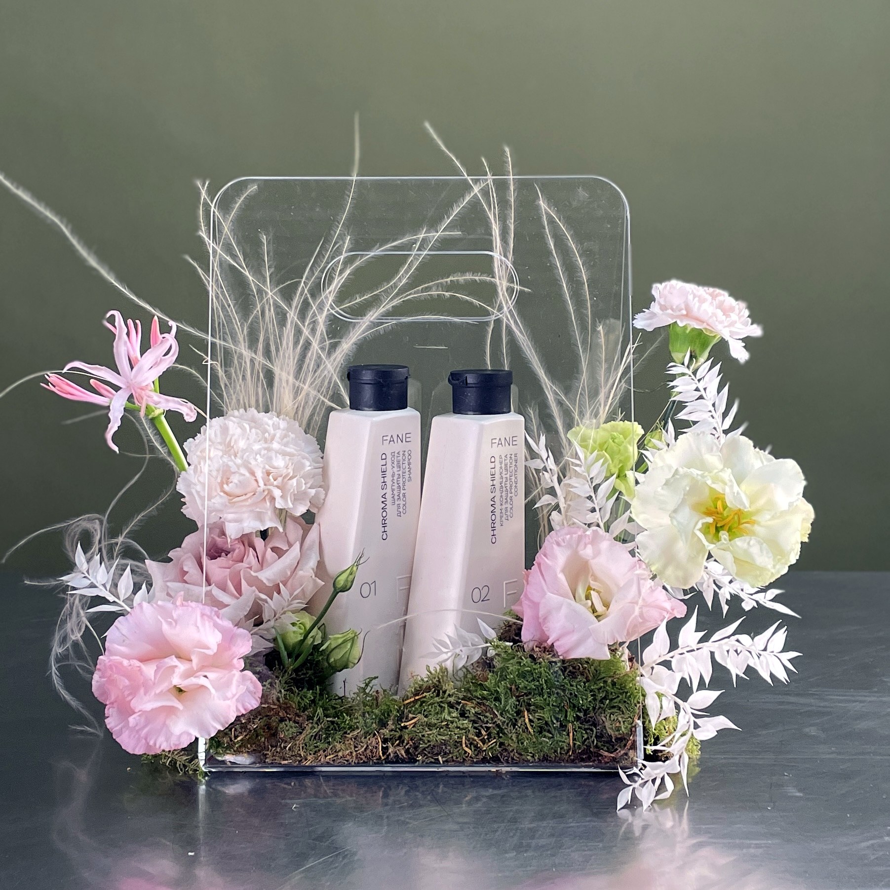 Gifting & Unpacking — кейс FANE × Lacy Bird